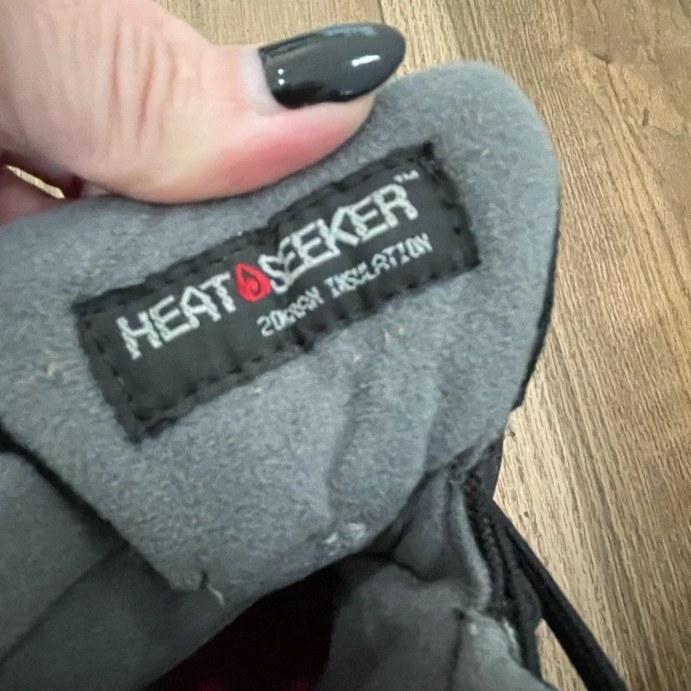 The North Face waterproof winter boots boy 1